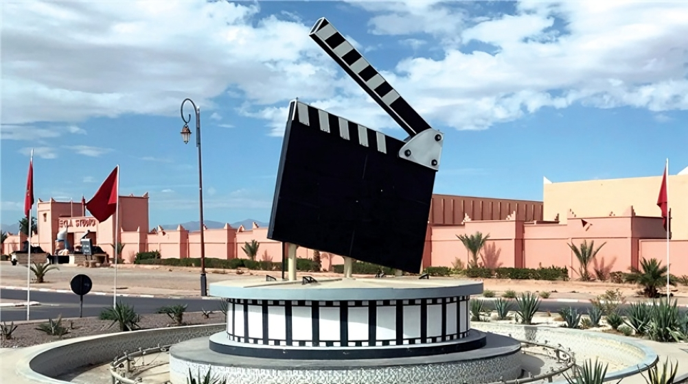 وزارة الثقافة تنفي “تهريب” المدينة السينمائية من ورزازات للرباط