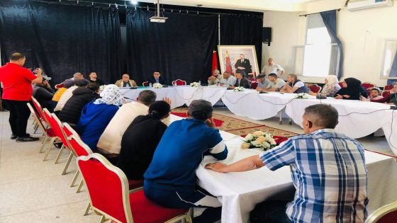 رئيس جماعة تيفلت يفتح أبواب الحوار مع الساكنة… تفاعل مباشر مع شكايات الأحياء